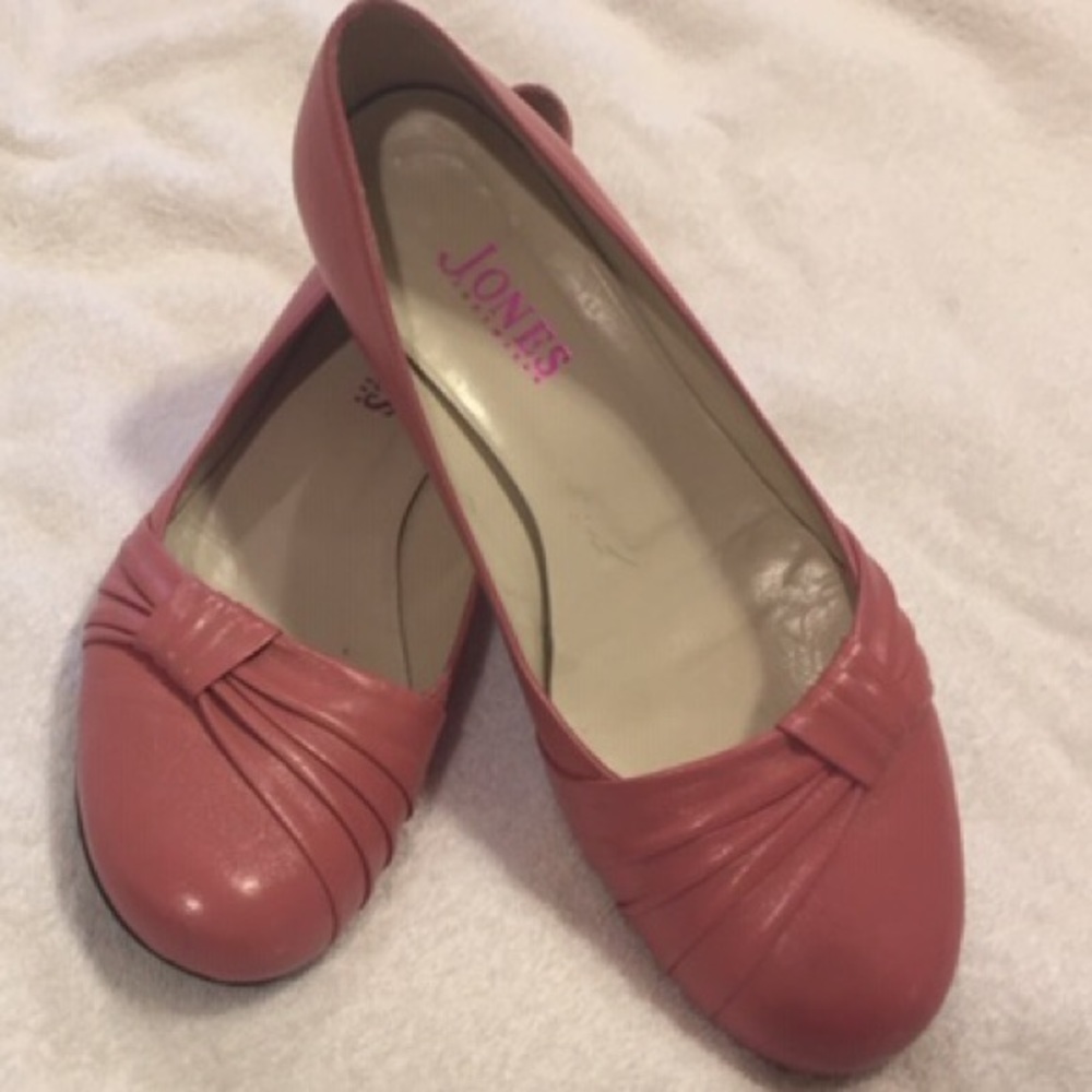 Jones London pumps